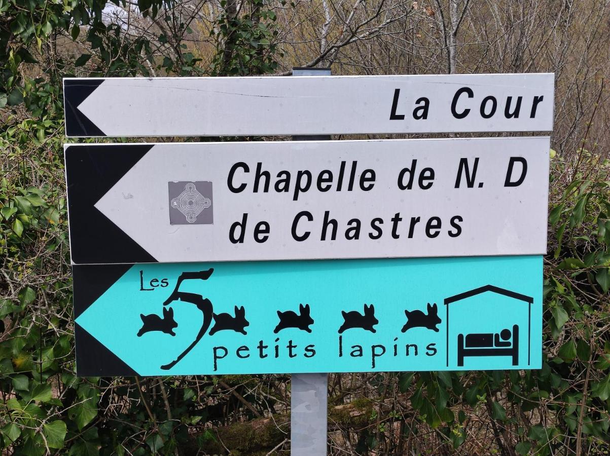BarLes 5 Petits Lapins住宿加早餐旅馆 外观 照片